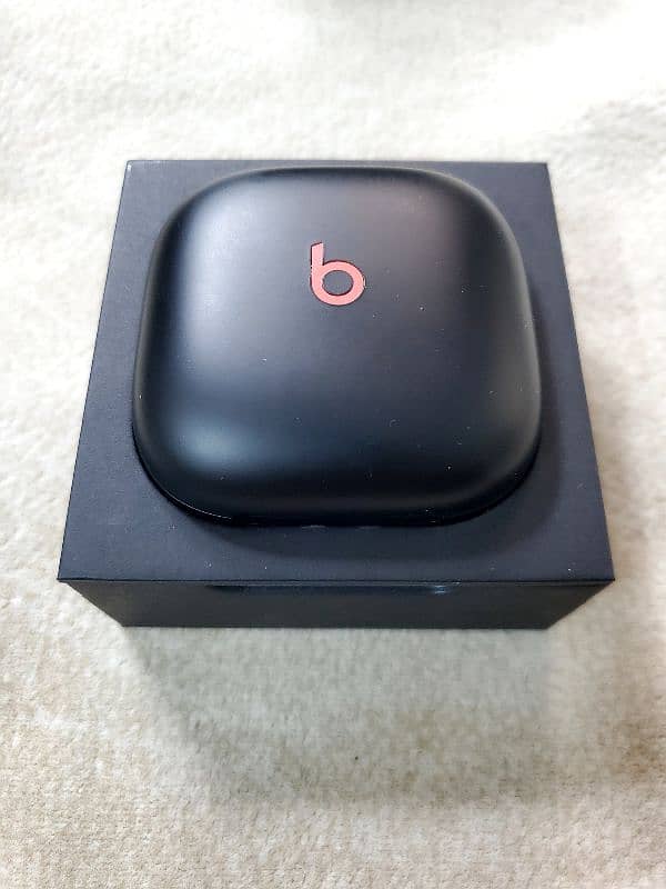 BEATS FIT PRO (APPLE BRAND) 3