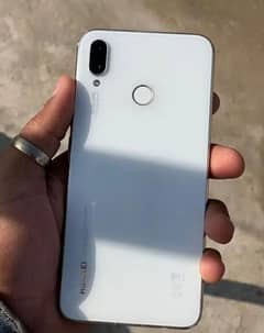 Huawei Nova 3i