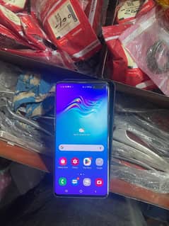 Samsung s10 8 / 256 GB 5g ha