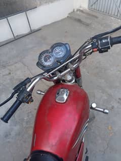 Yamaha Junoon 100cc