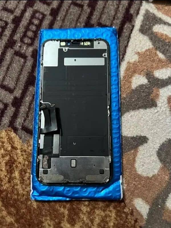 iphone 11 Lcd panel orignal 1