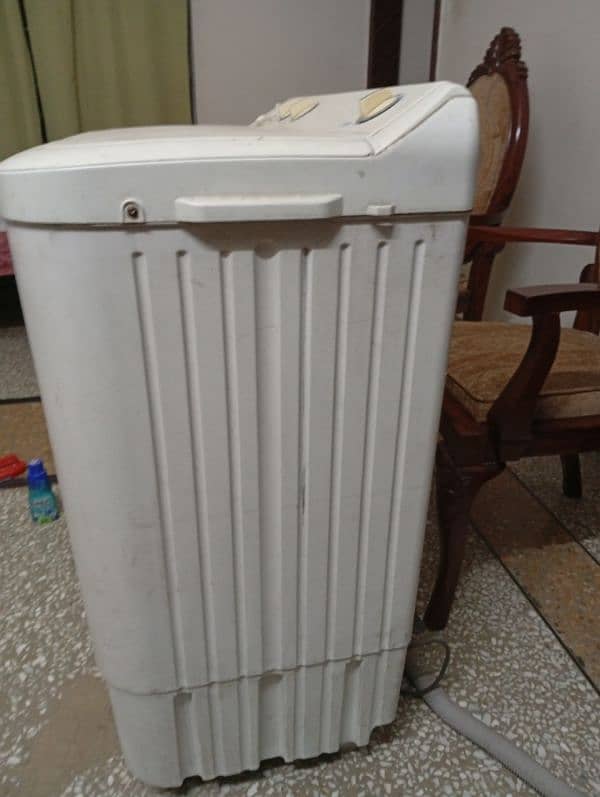 Haier Washing machine and Dryer 1