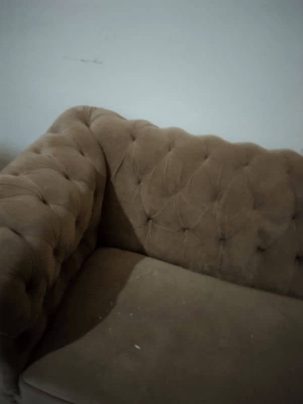 sofa sat 2