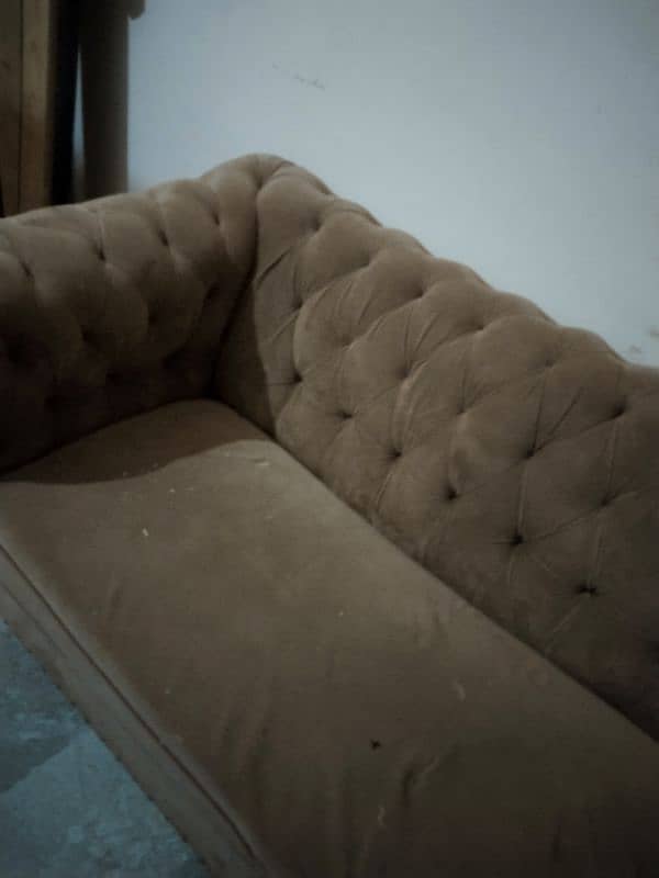 sofa sat 3