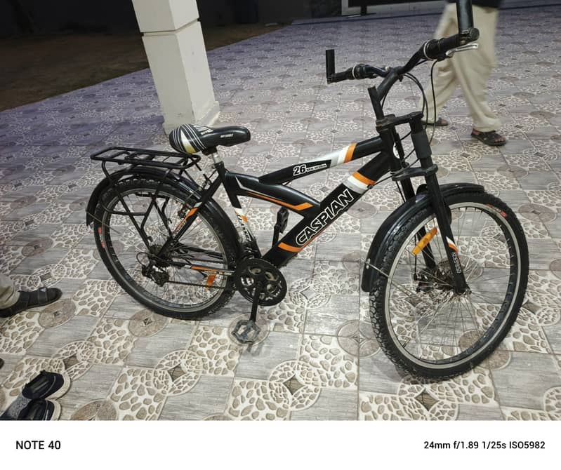 children above 10year. Cycle used, black colour, no extra work needed 0