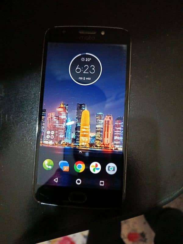 Moto E 4 plus 16 GB storage pta approved with finger print 2