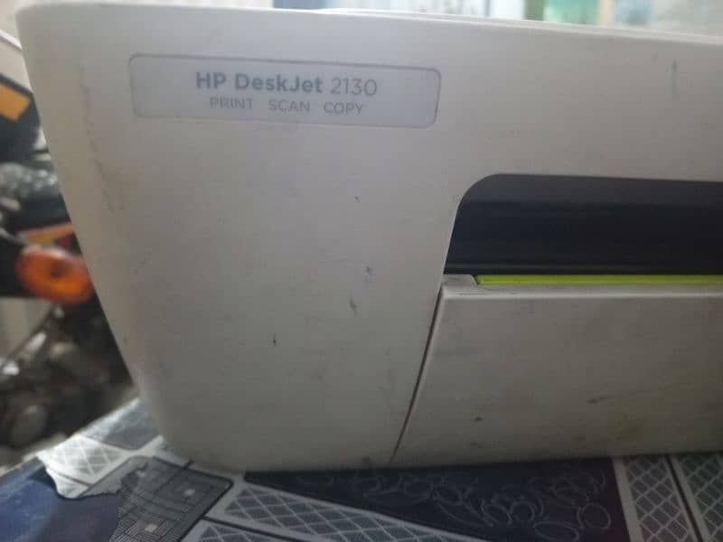 HP Deskjet 2130 1