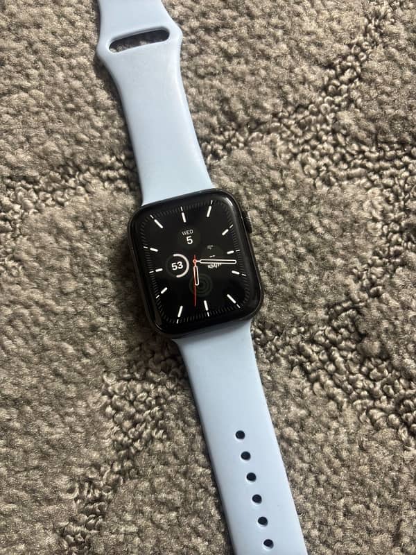 Apple watch series 5 44mm 0