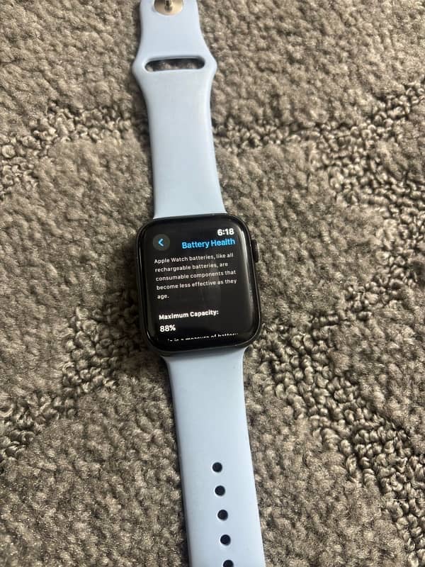 Apple watch series 5 44mm 6