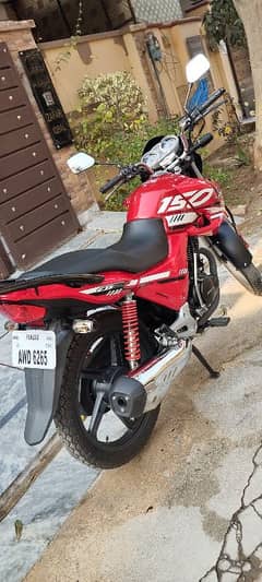 CB 150 F Brand new condition