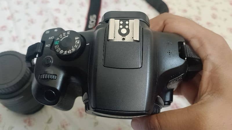 CANON EOS 1300d DSLR CAMERA WITH 18/55mm 1