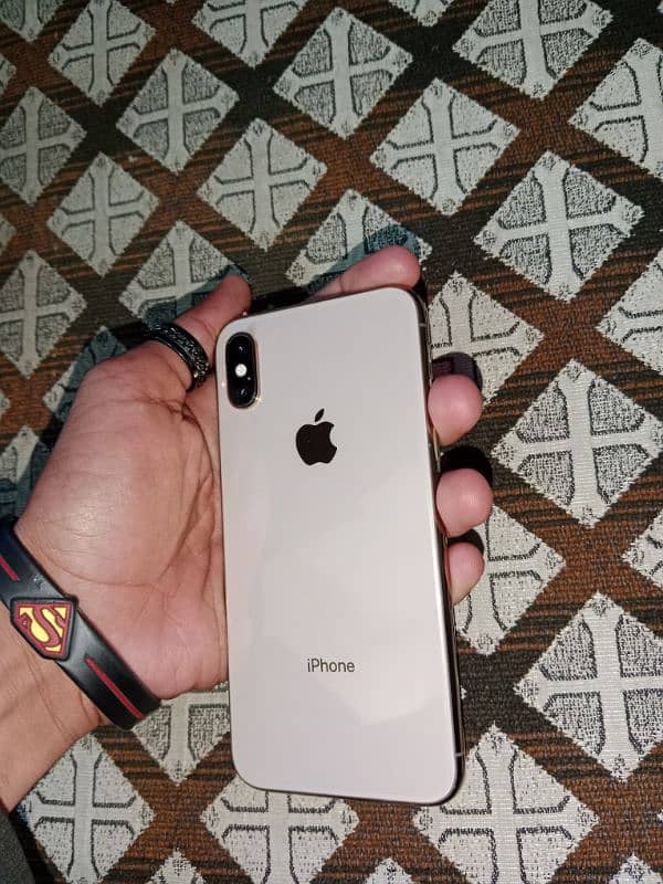 iphone xs 2