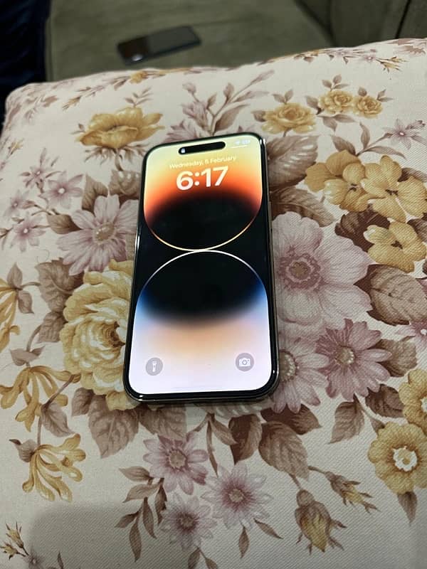 Iphone 14 pro Non PTA 1