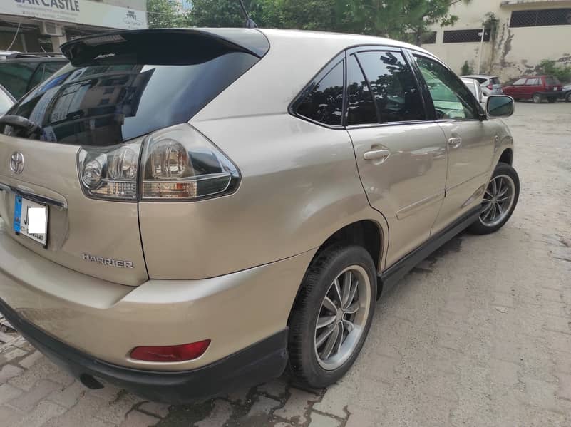 Toyota Harrier 2003 19