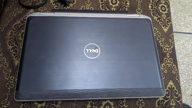 DELL LATITUDE CORE i5 3rd GENERATION 0