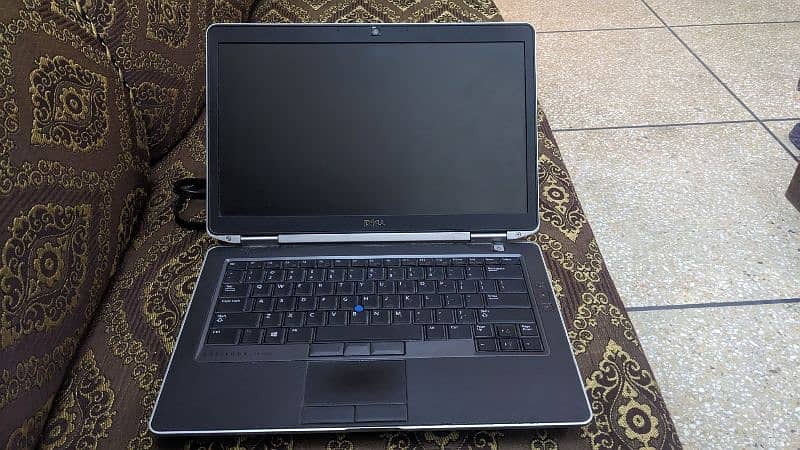 DELL LATITUDE CORE i5 3rd GENERATION 1