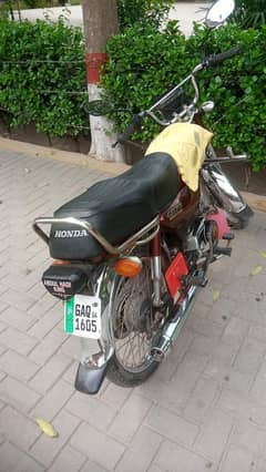 urgent sale ha Jenion bike ha Exchange ho skti h 125 k sath