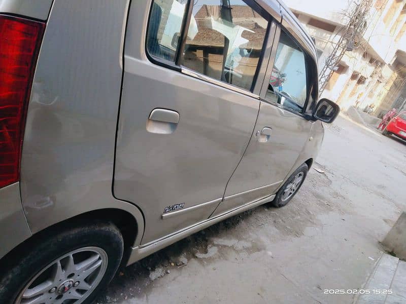 Suzuki Wagon R 2017. VXL 2