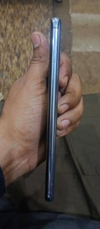 Samsung S10+ Non PTA with Screen Spot 4