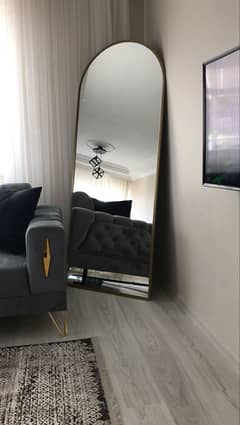 mirror hanging