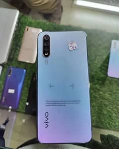 Vivo S1 6gb 128gb indisplay Fingerprint Vivo Y17 118gb Vivo Y19 128gb