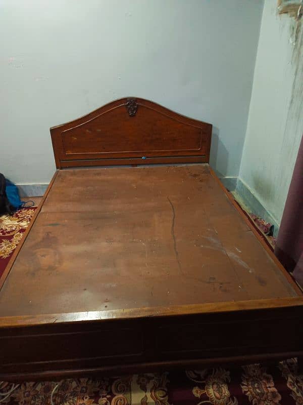 Antique Walnut Wood Bed for Sale – Affordable & Durable! 0