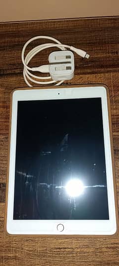 Apple I pad 5th generation