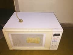 Dawlance Microwave Oven(52-Liters)