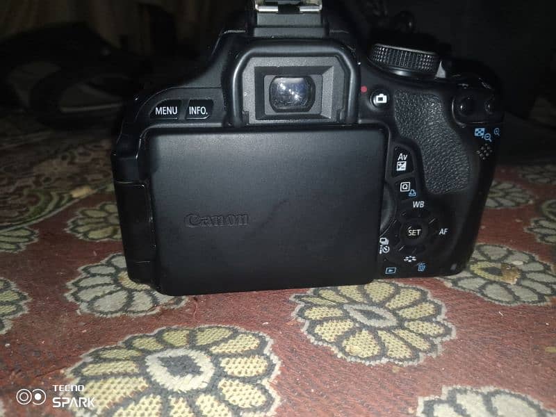 urgent sale Canon DSLR camera photo 1