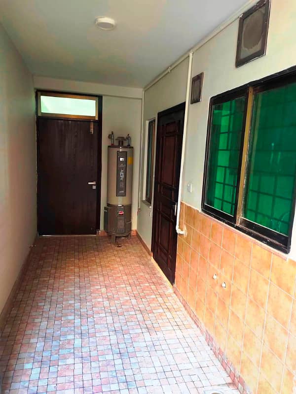 Ground Floor Apartment For Sale Open View Ideal To Live-In Or Investment Must See Opportunity 9