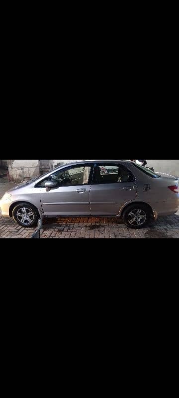 Honda City IDSI 2004 5