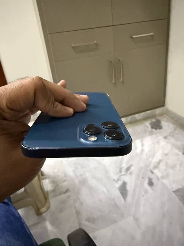 iPhone 12 Pro Max Blue 128GB non pta 3