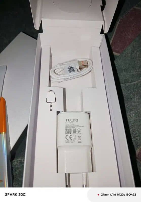 Tecno spark 30C 3