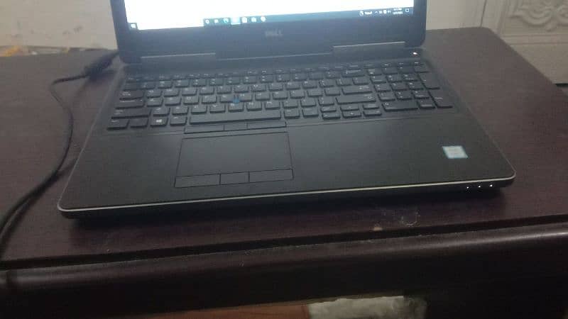 dell precision 7520 i7 6th gen 14