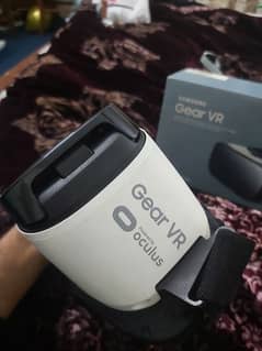 Samsung 100% Original VR with Box in Mint Condition