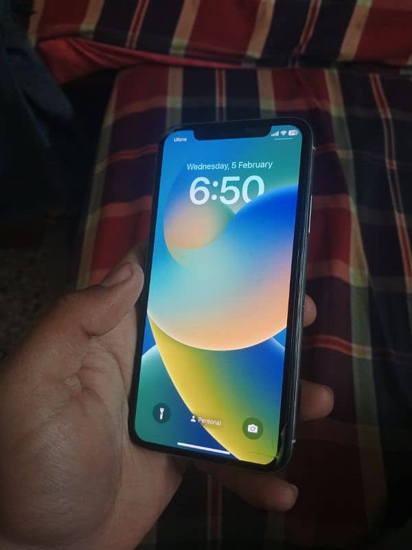 Iphone x 64 GB pta Approved 1