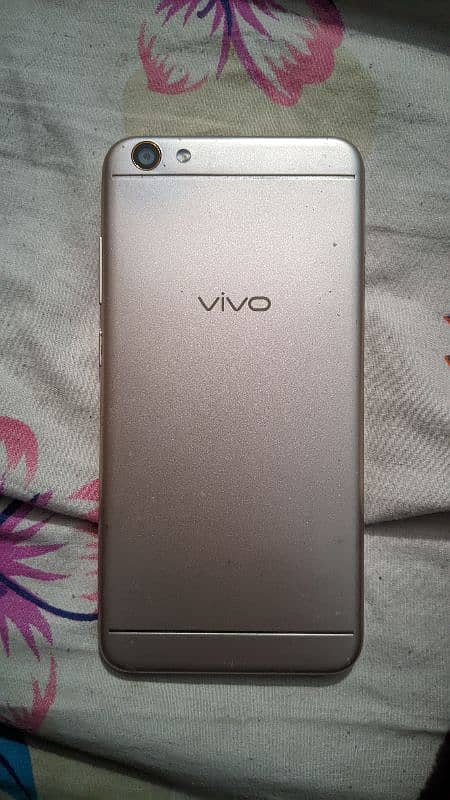 VIVO Y66 1