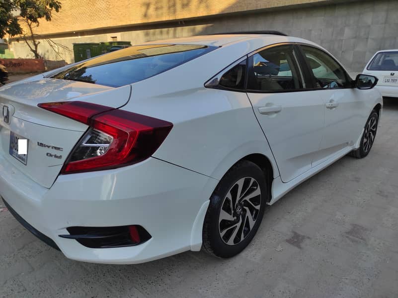 Honda Civic VTi Oriel Prosmatec 2016 4