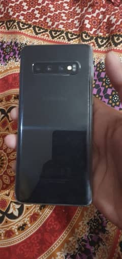 Selling my Samsung S10