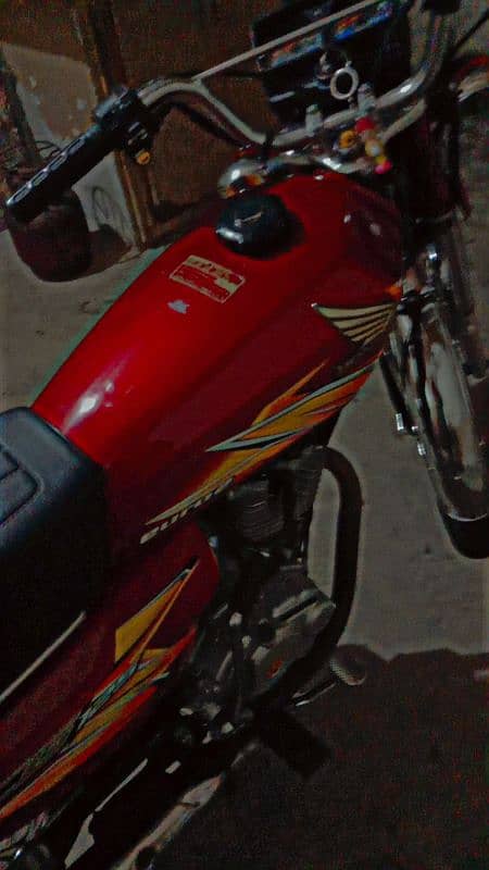 Honda 125 new condition 3