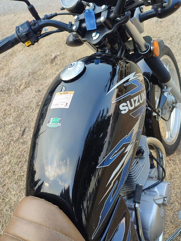 Suzuki GS 150 SE 2022 - 3000 kms only 2