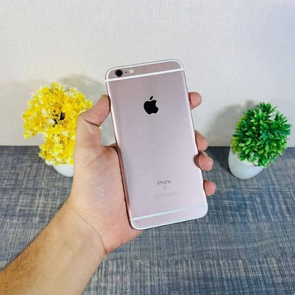 iPhone 6s plus 128GB My WhatsApp number 03251567306 0