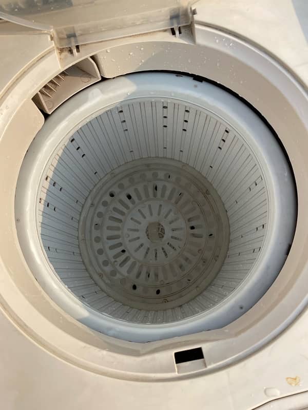 Twin tub 12Kg washing machine 5