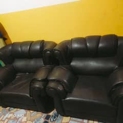 spacious sofa set- 3 seaters +  seaters Available