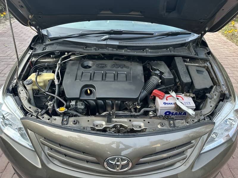 Toyota Corolla GLI 1.6 2014 16