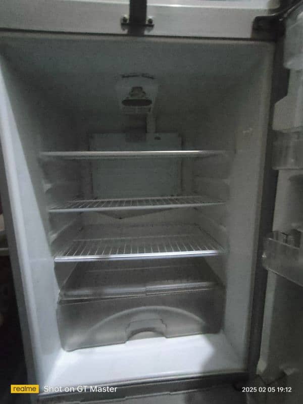 Dawlance Refrigerator for Sale 2