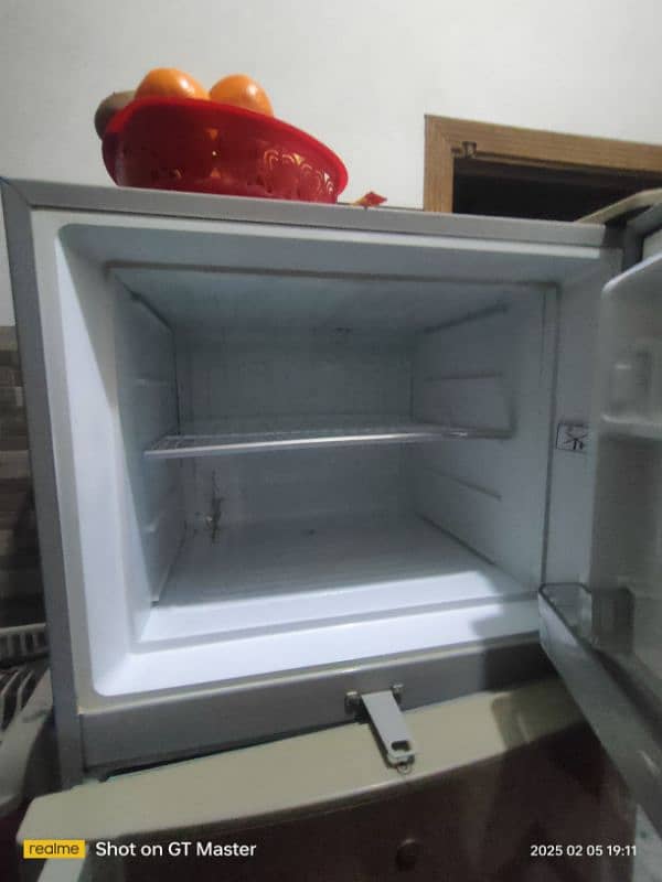 Dawlance Refrigerator for Sale 4