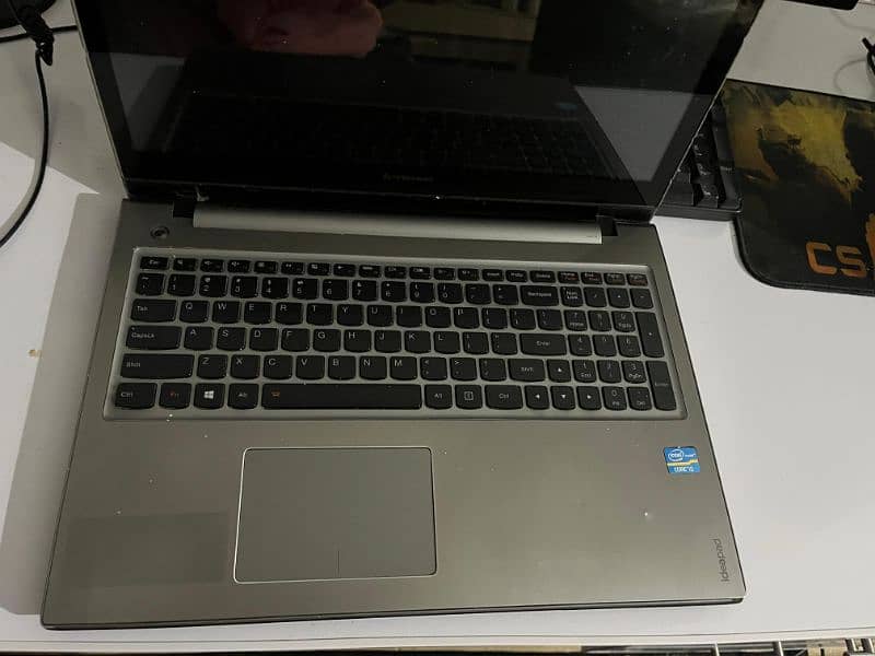 Laptop 9