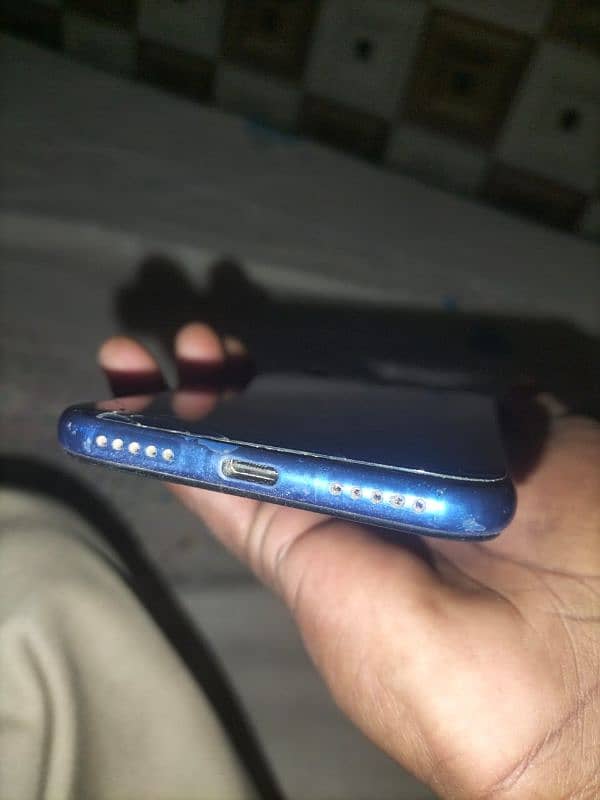 Redmi by Xiaomi Note 7 4+64 GB working mein all okay 3