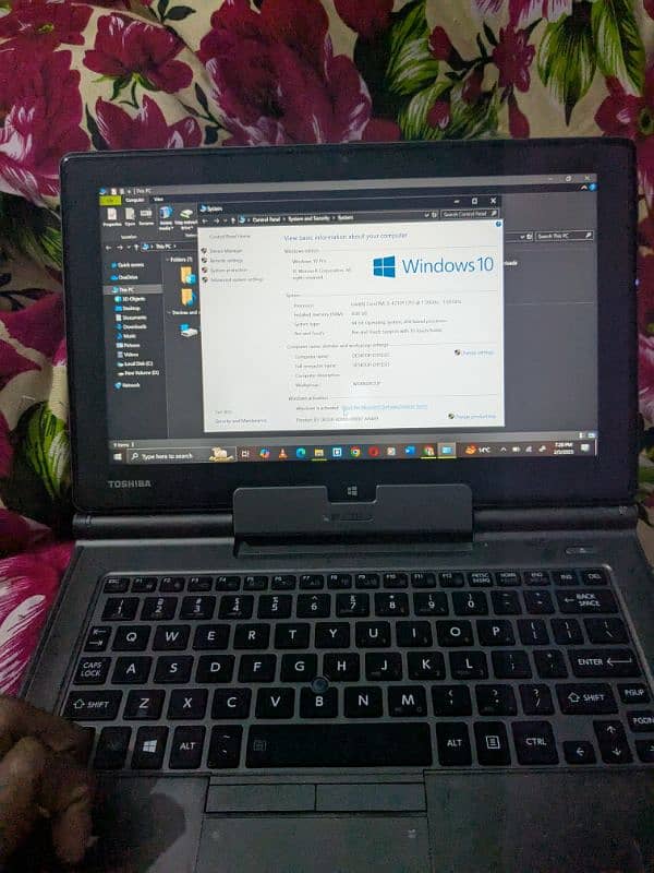 Toshiba laptop 4